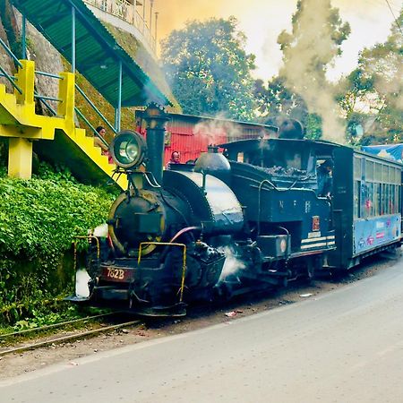 Hotel Lee Green- Best Family Hotel In Darjeeling Darjeeling  Exterior photo